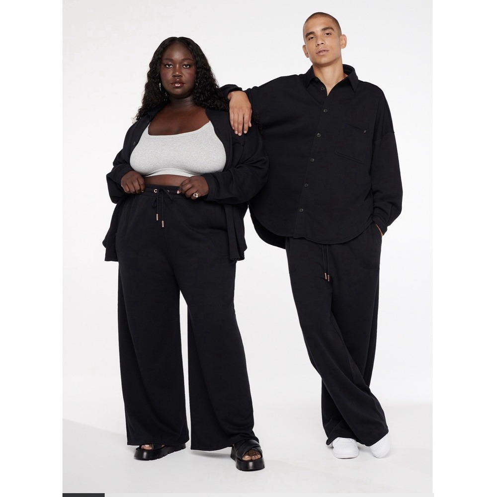 NWOT Savage X Fenty Essential Oversized Button-Up Shirt XL Black Unisex Rihanna